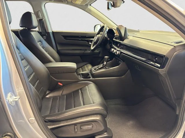 Used 2023 Lunar Silver Honda EX-L image 16