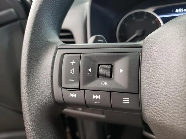 2026 Nissan Rogue S - Photo 15