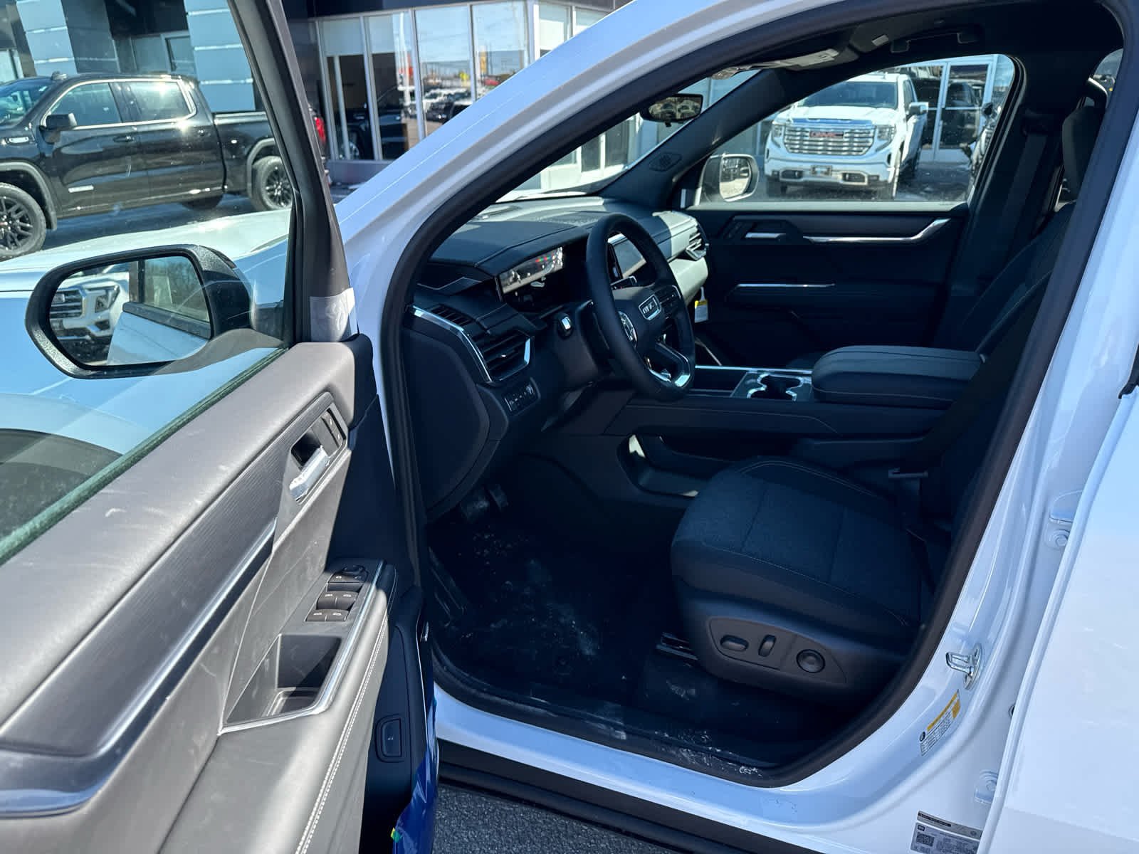2026 GMC Acadia Elevation - Photo 18