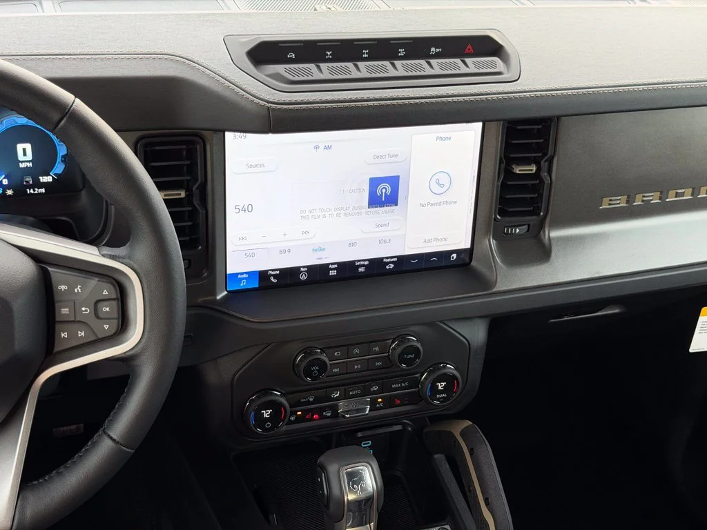 Used 2025 Blue Ford Badlands image 31