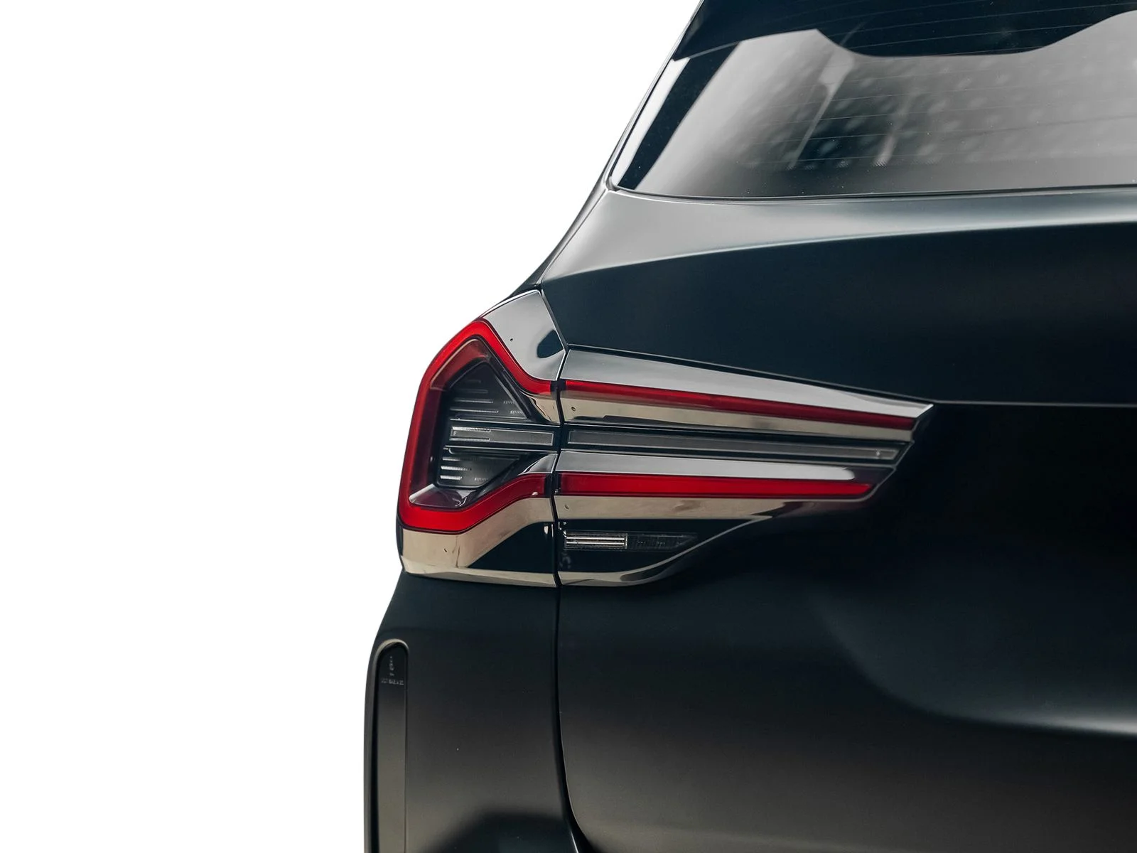 Used 2023 Black BMW M image 18