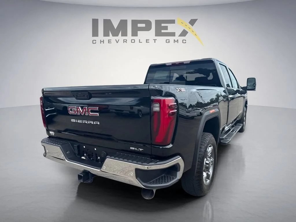 Used 2026 Onyx Black GMC SLT image 5
