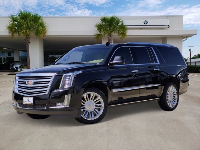 Pre-Owned 2019 Cadillac Escalade ESV Platinum With Navigation &amp; 4WD