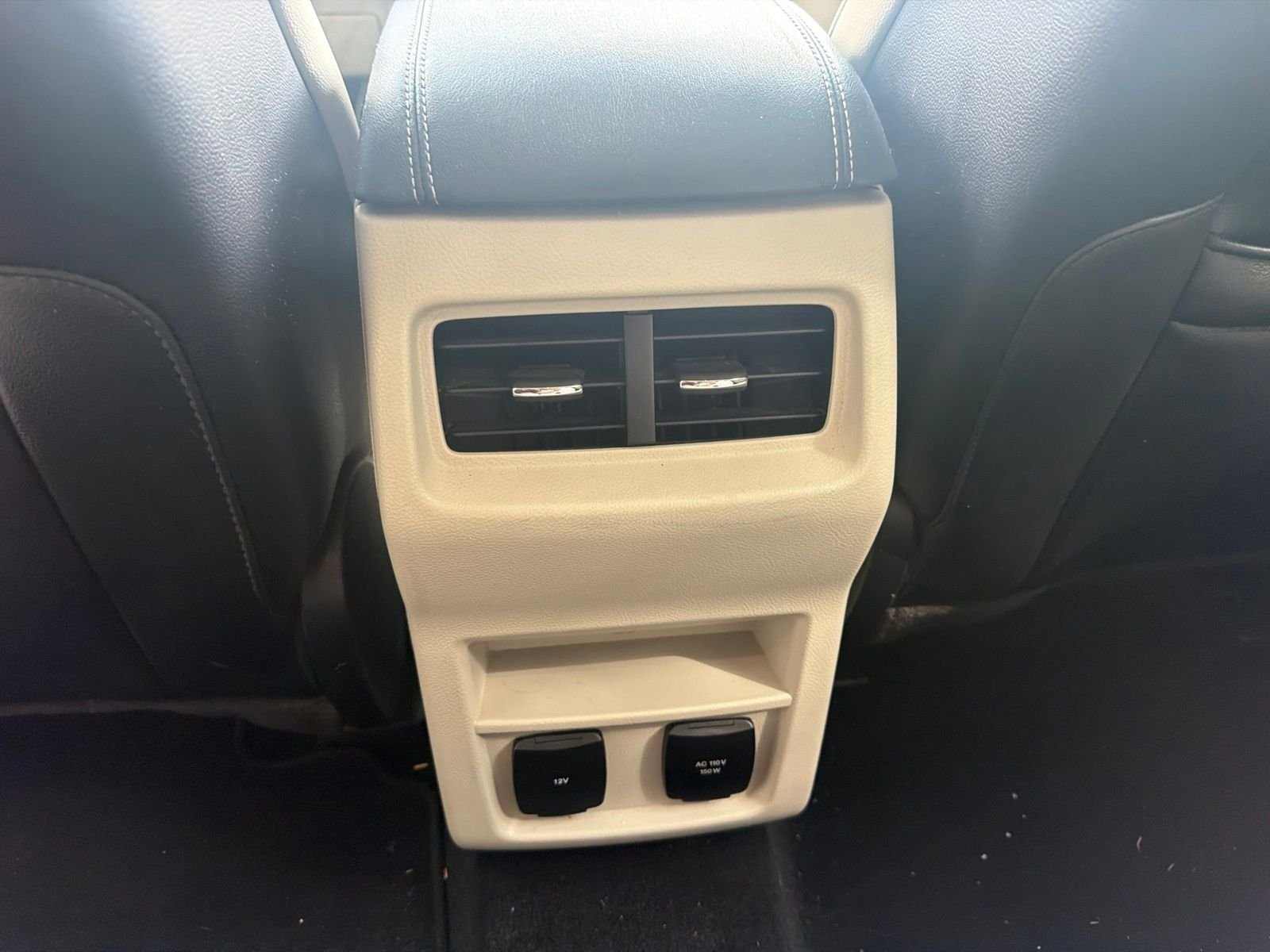 Used 2017 Silver Ford Titanium image 19