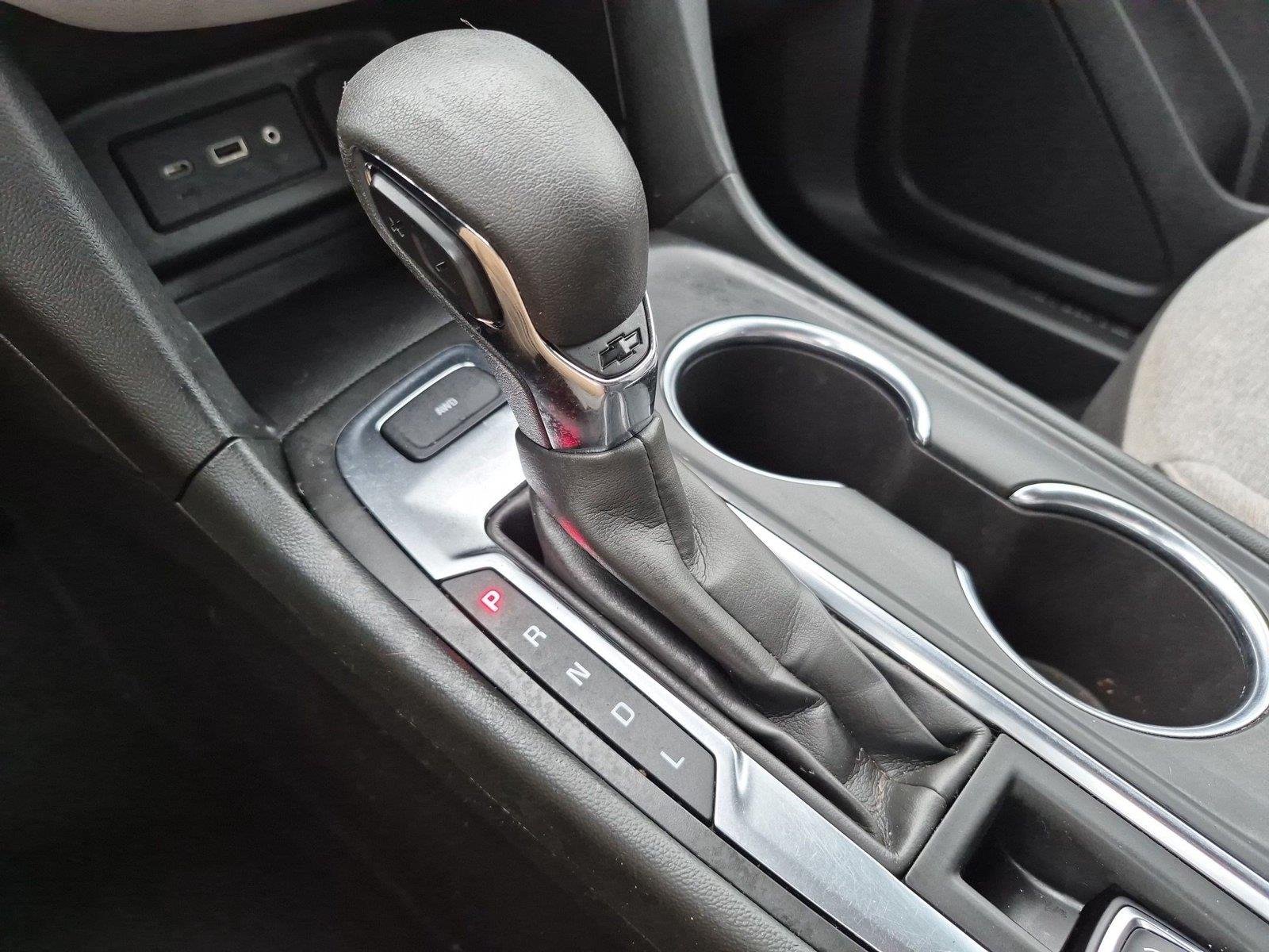 Used 2022 Iron Gray Metallic Chevrolet LS image 28