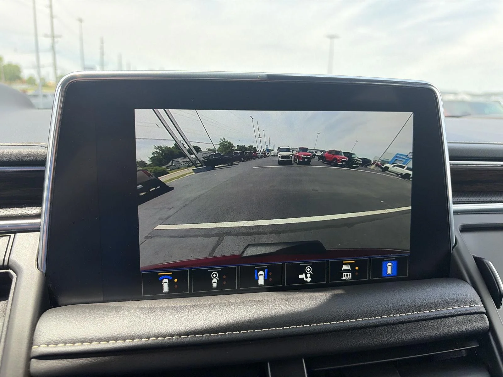 Used 2024 Radiant Red Tintcoat Chevrolet Premier image 27