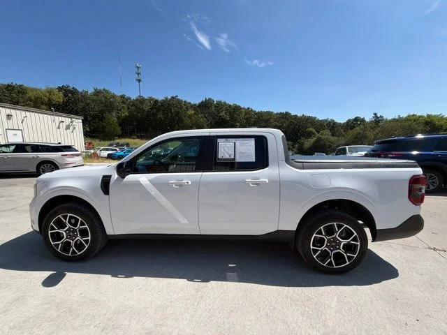 Used 2026 White Ford Lariat image 6