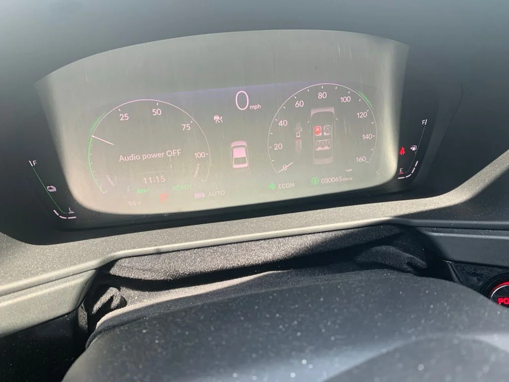 Used 2024 Gray Honda Touring image 4