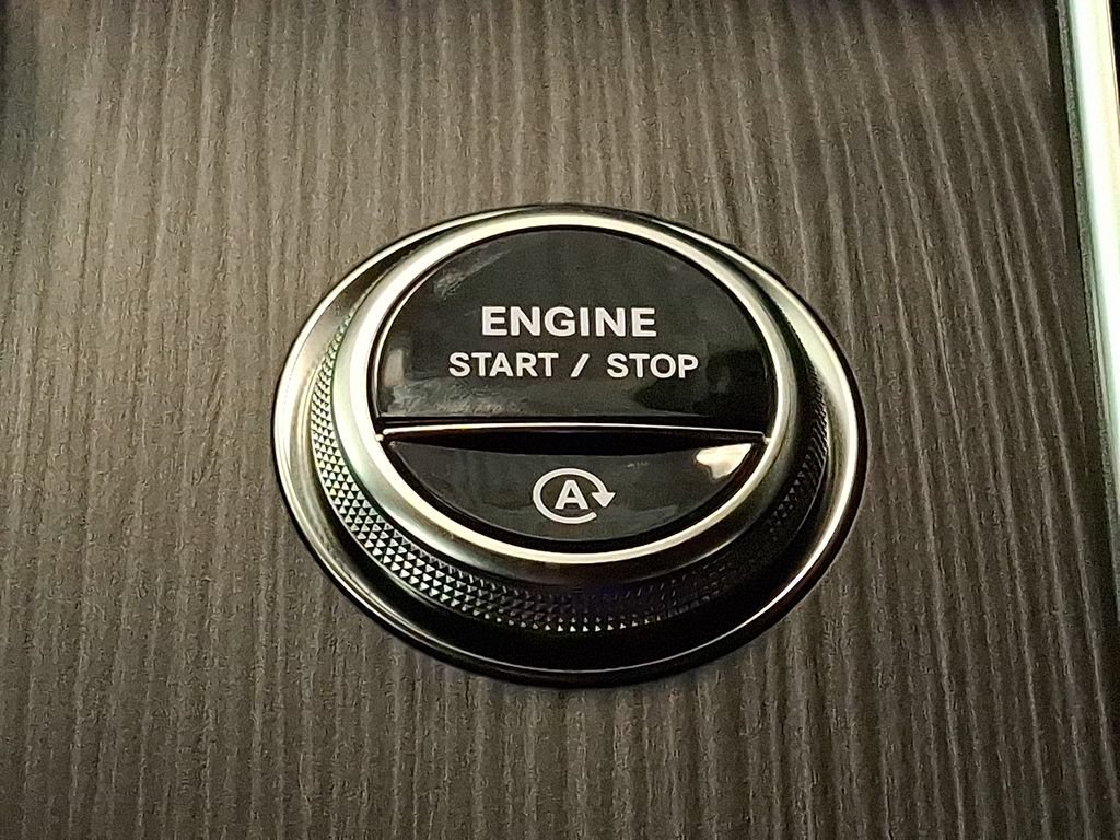 New 2026 Graphite Grey Metallic Mercedes-Benz CLE 300 image 51