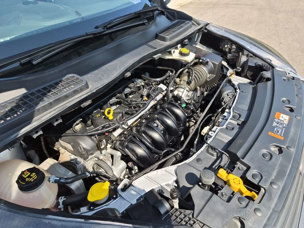 Used 2019 Silver Ford S image 16