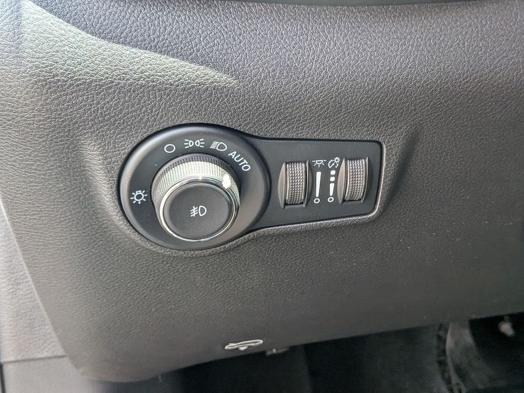 New 2026 Bright White Clearcoat Jeep Limited image 18