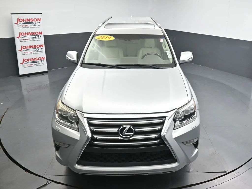 Used 2019 Silver Lexus 460 image 25