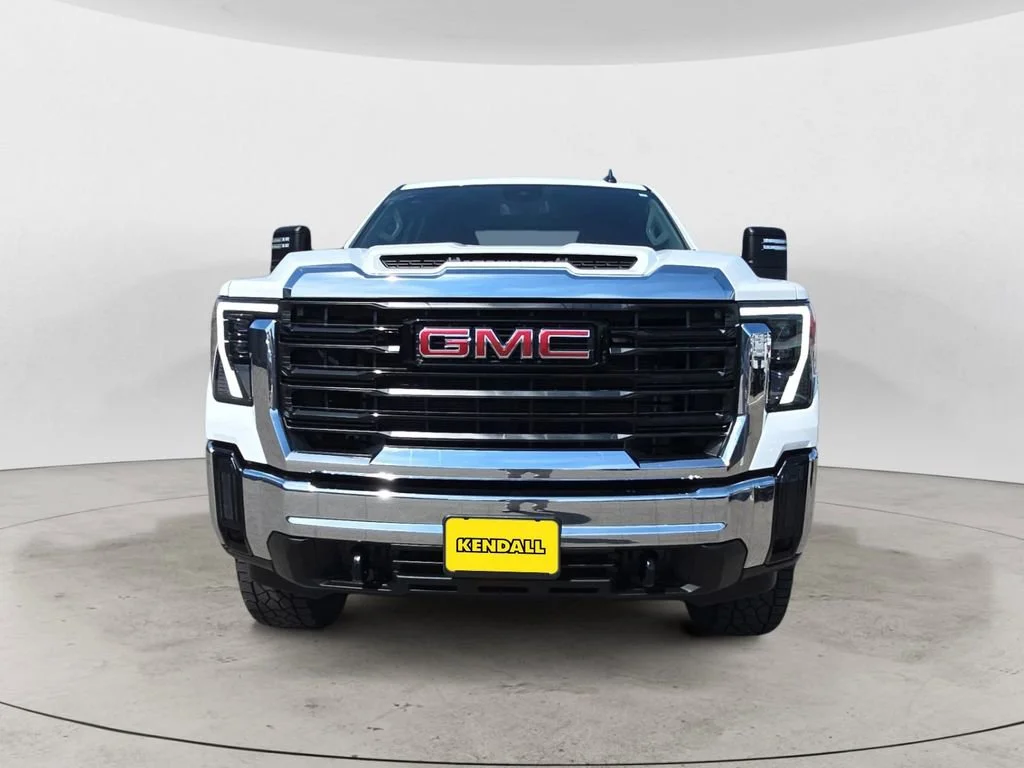 Used 2024 Summit White GMC Pro image 8