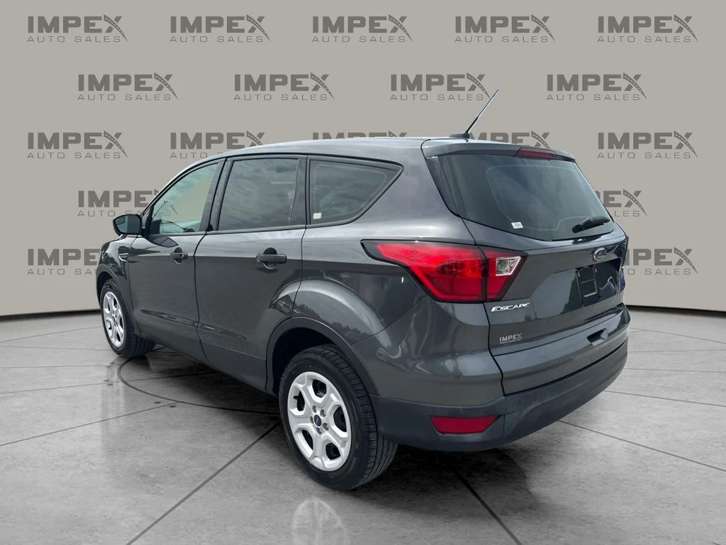 Used 2019 Gray Ford S image 2