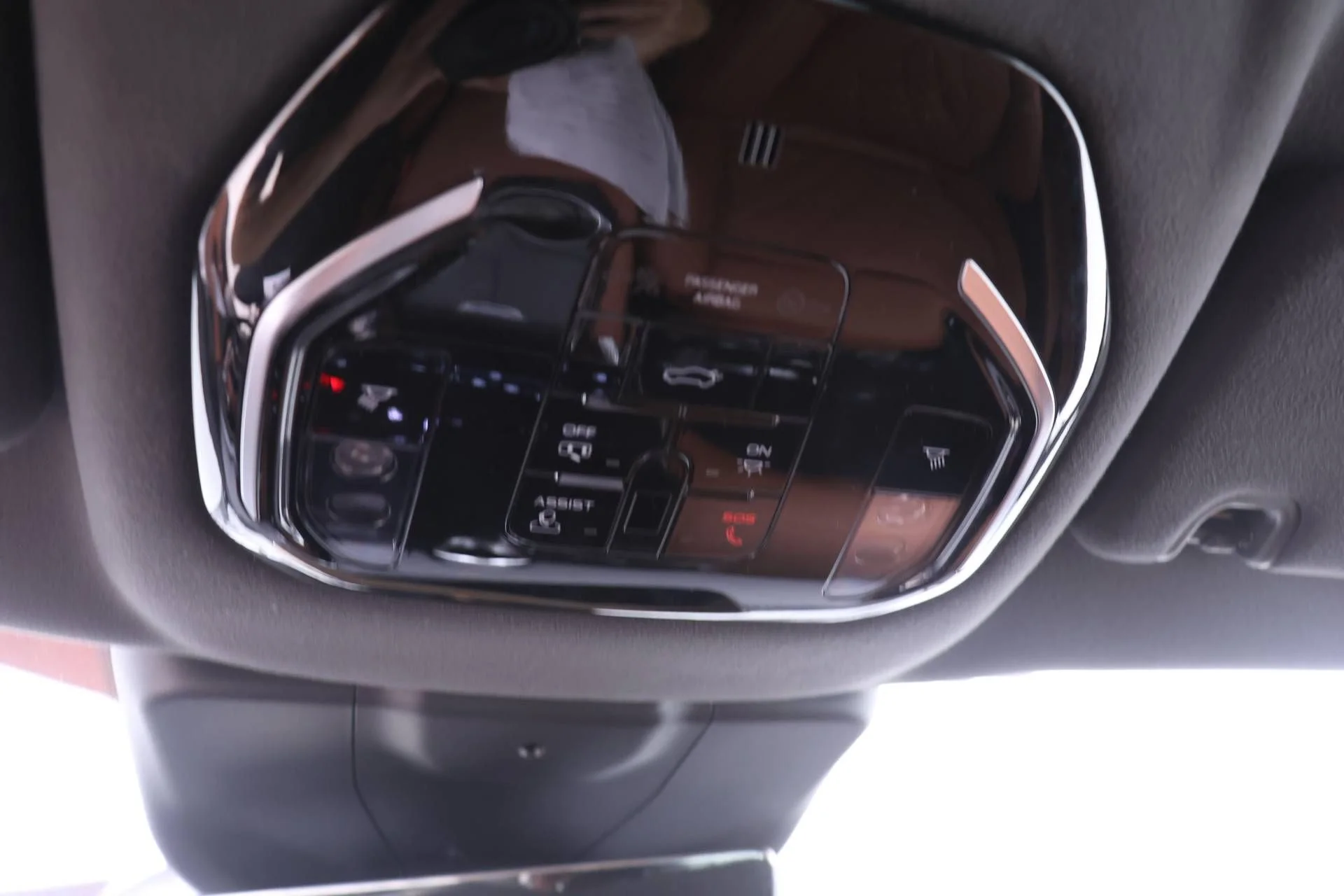 Certified Used 2024 Silver Maserati Modena image 23