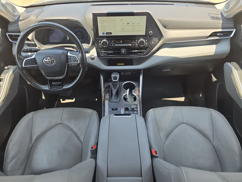 Used 2023 Magnetic Gray Metallic Toyota Hybrid Limited image 10