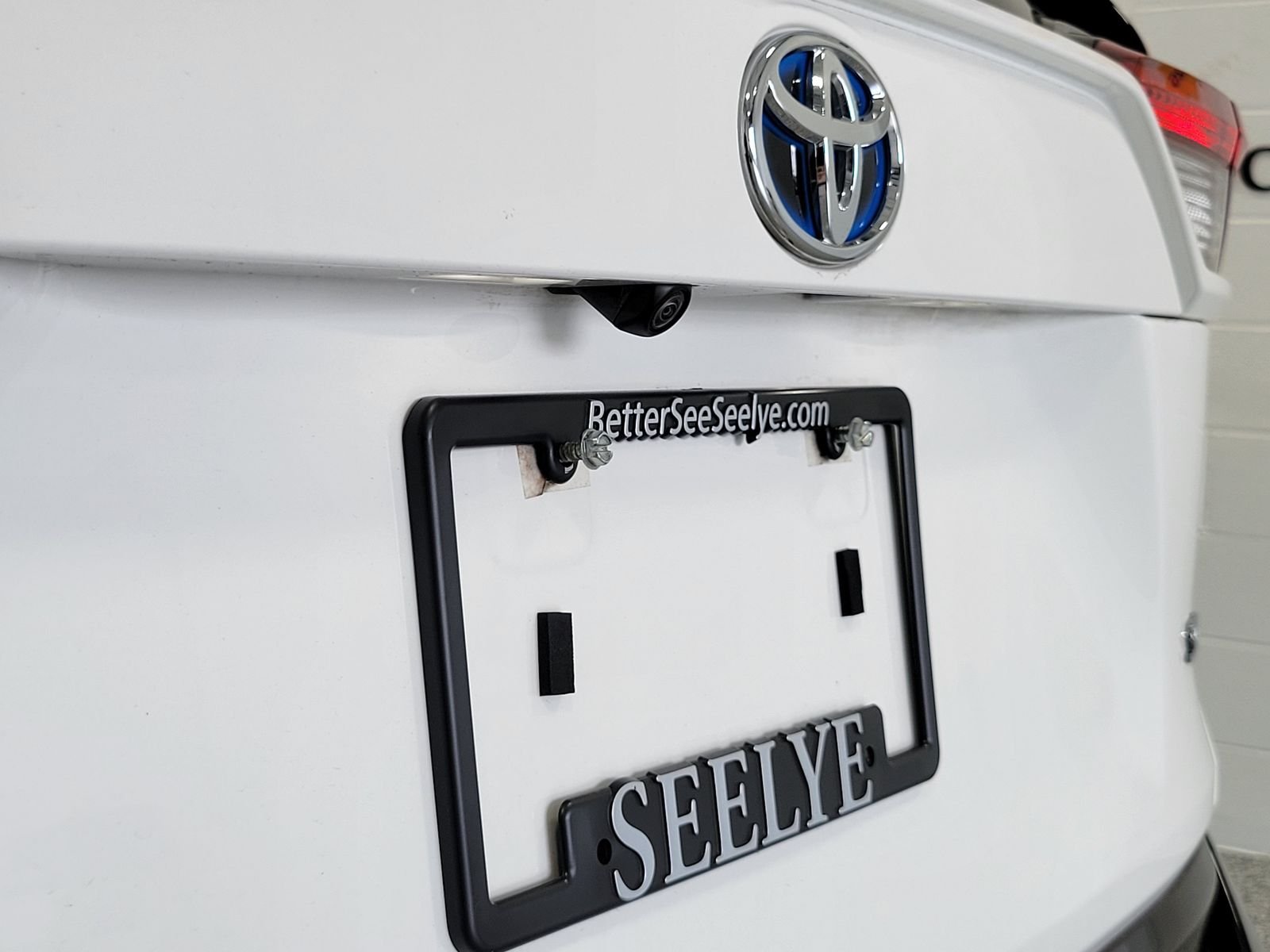 Used 2024 White Toyota SE image 38