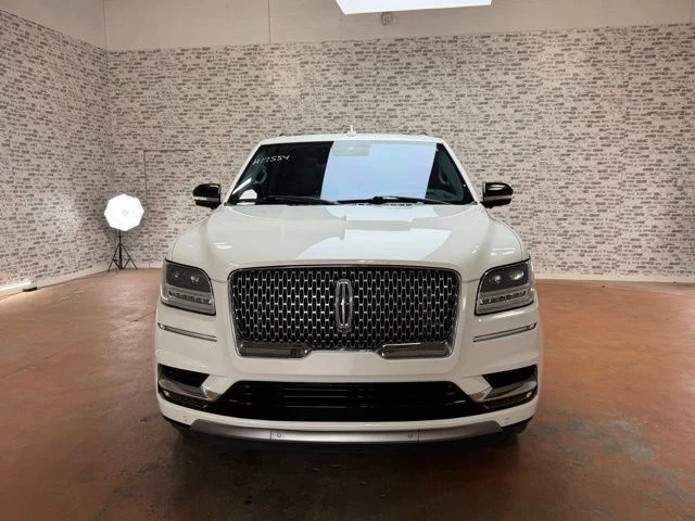 Used 2020 White Lincoln Reserve image 2