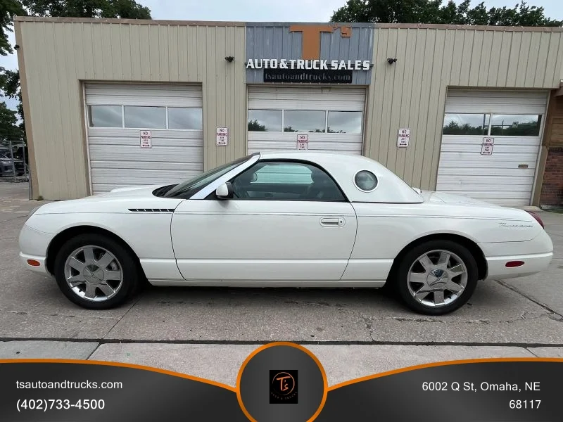 2002 Ford Thunderbird Deluxe With Removable Top's photo