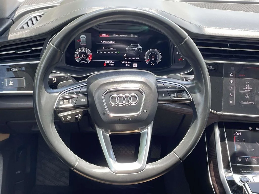 Used 2021 White Audi 55 Prestige image 23