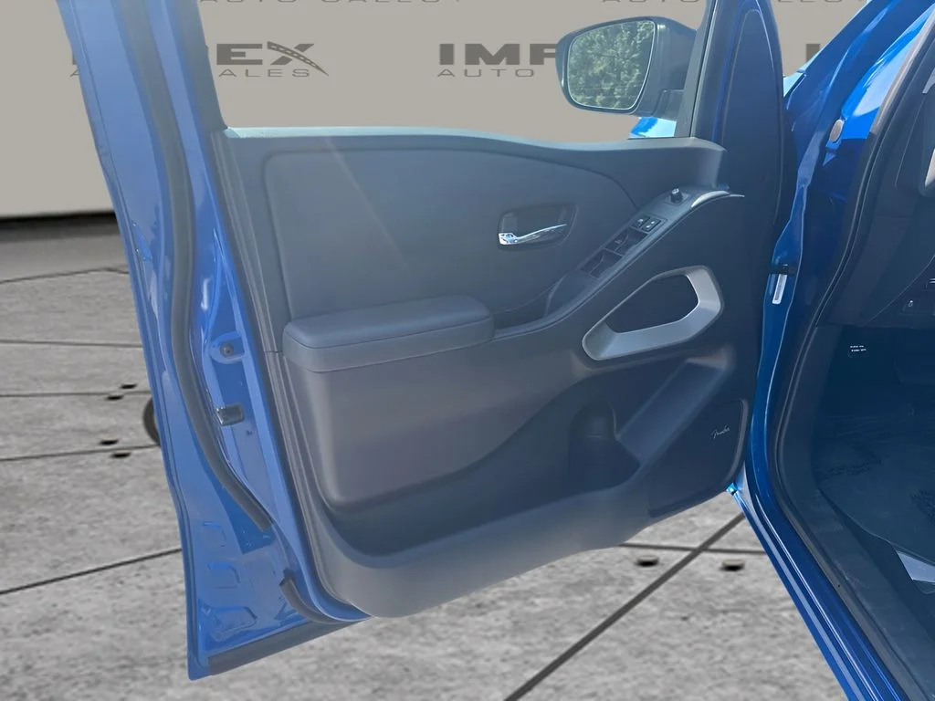 Used 2024 Blue Nissan SL image 21