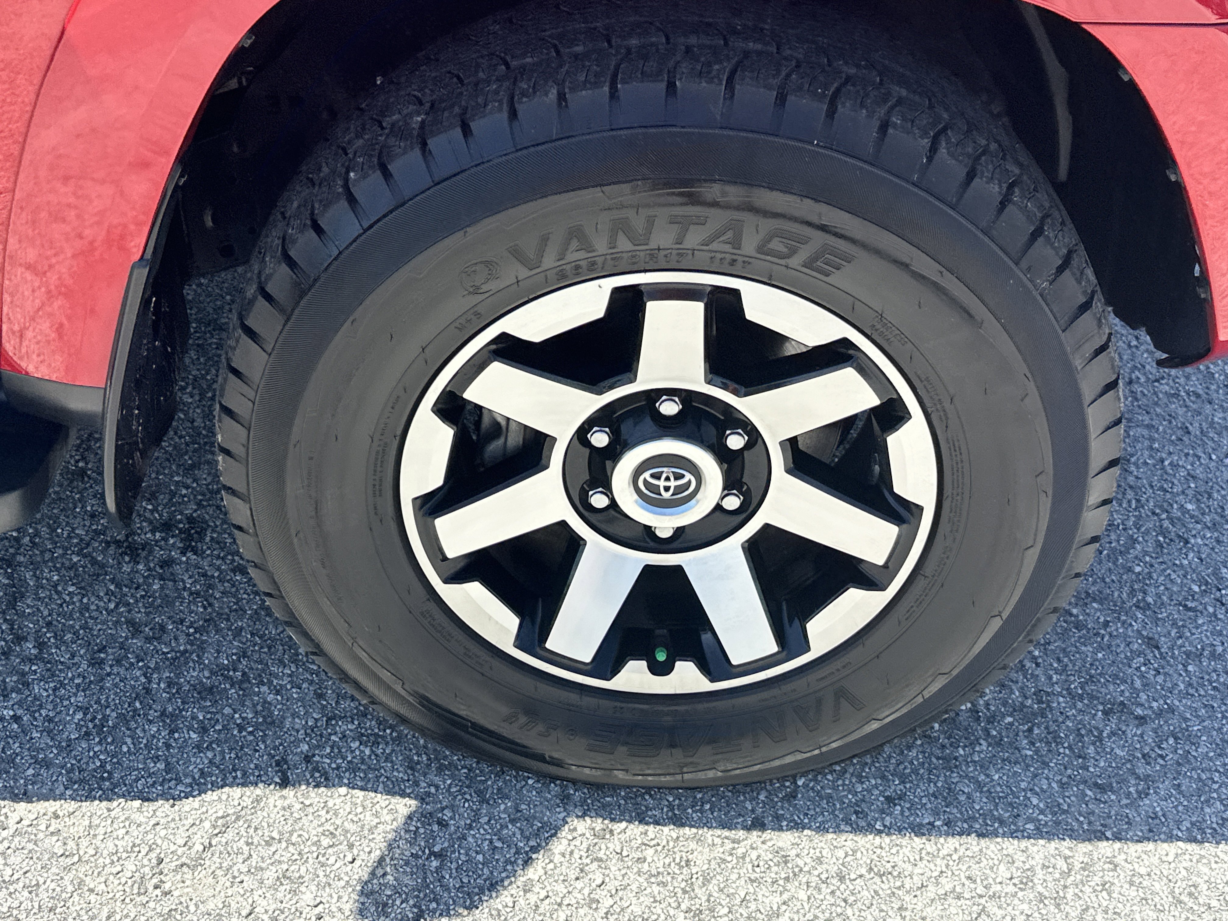 2024 Toyota 4Runner TRD Off-Road Premium - Photo 13