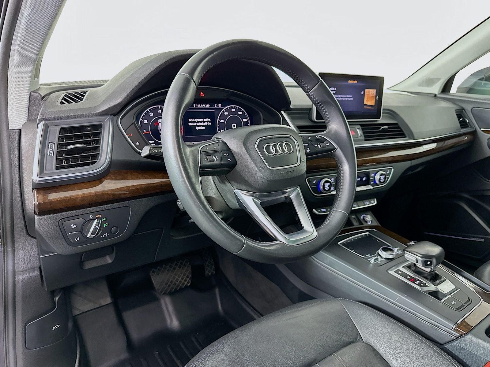 Used 2019 Moonlight Blue Audi 2.0T Premium Plus image 9