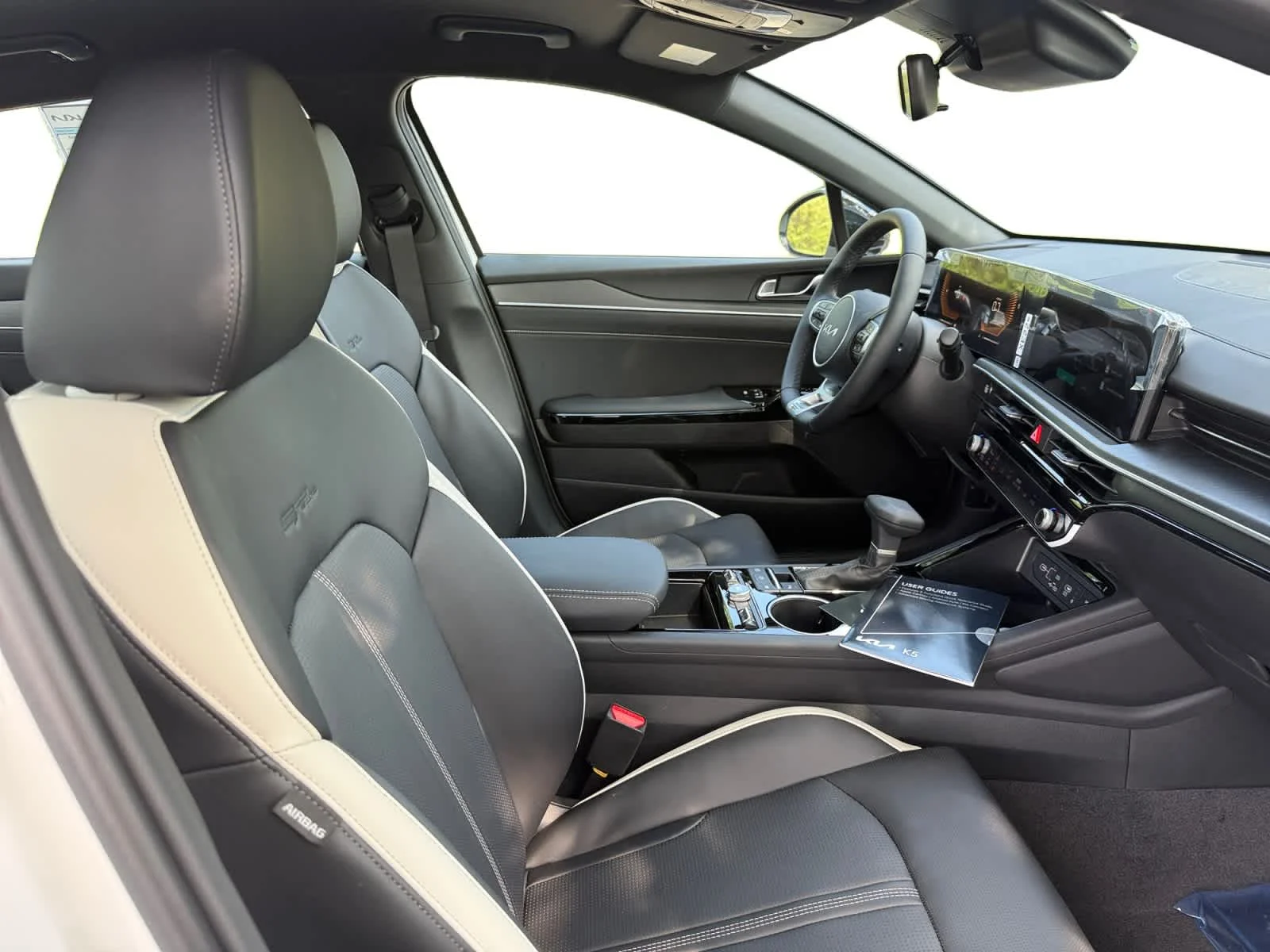 New 2026 Snow White Pearl Kia GT-Line image 20