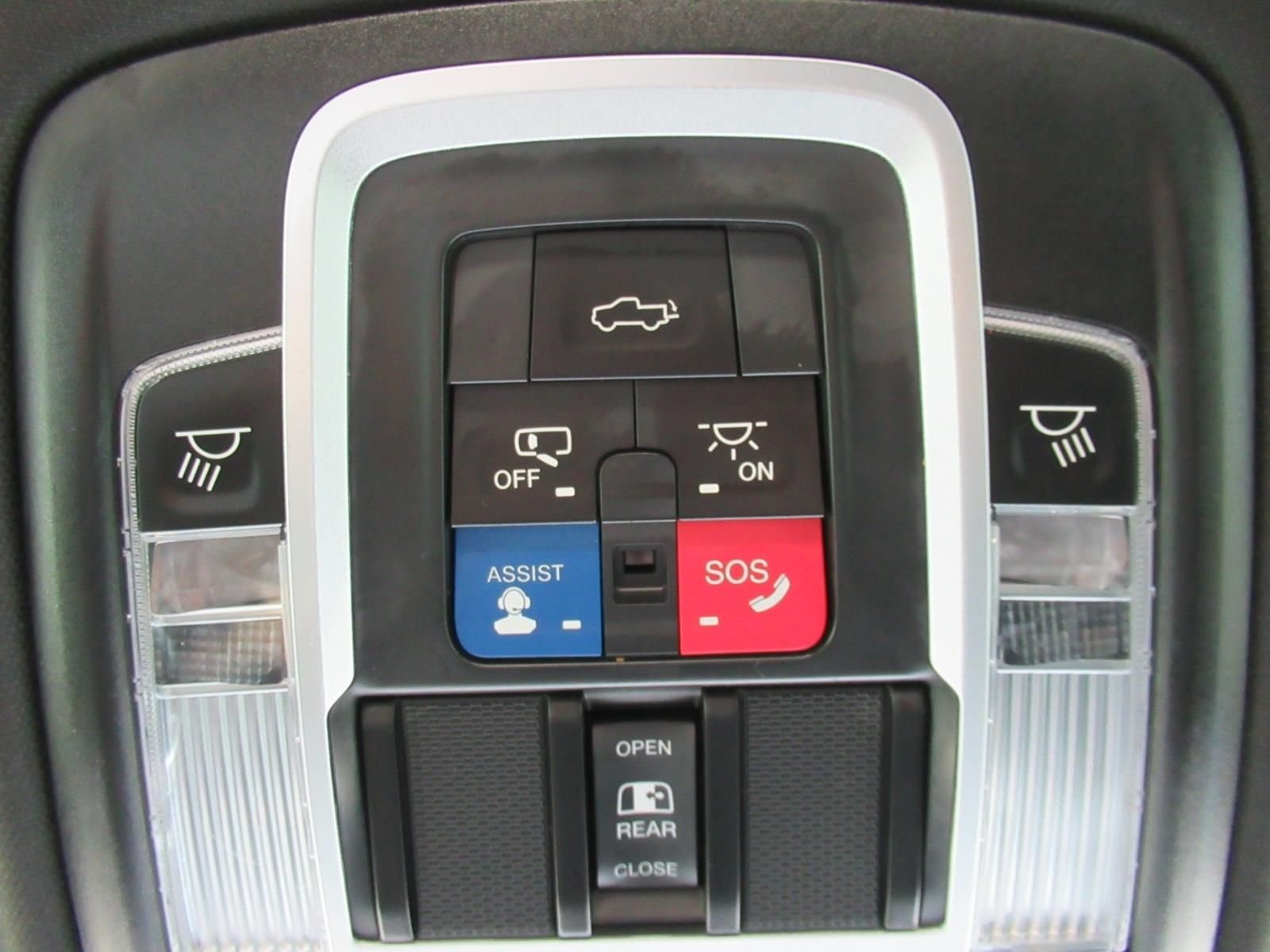 Used 2020 Red Ram Laramie image 33