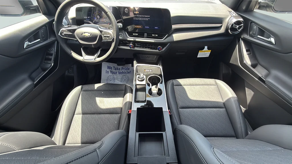 New 2027 Lakeshore Blue Metallic Chevrolet AWD LT image 28