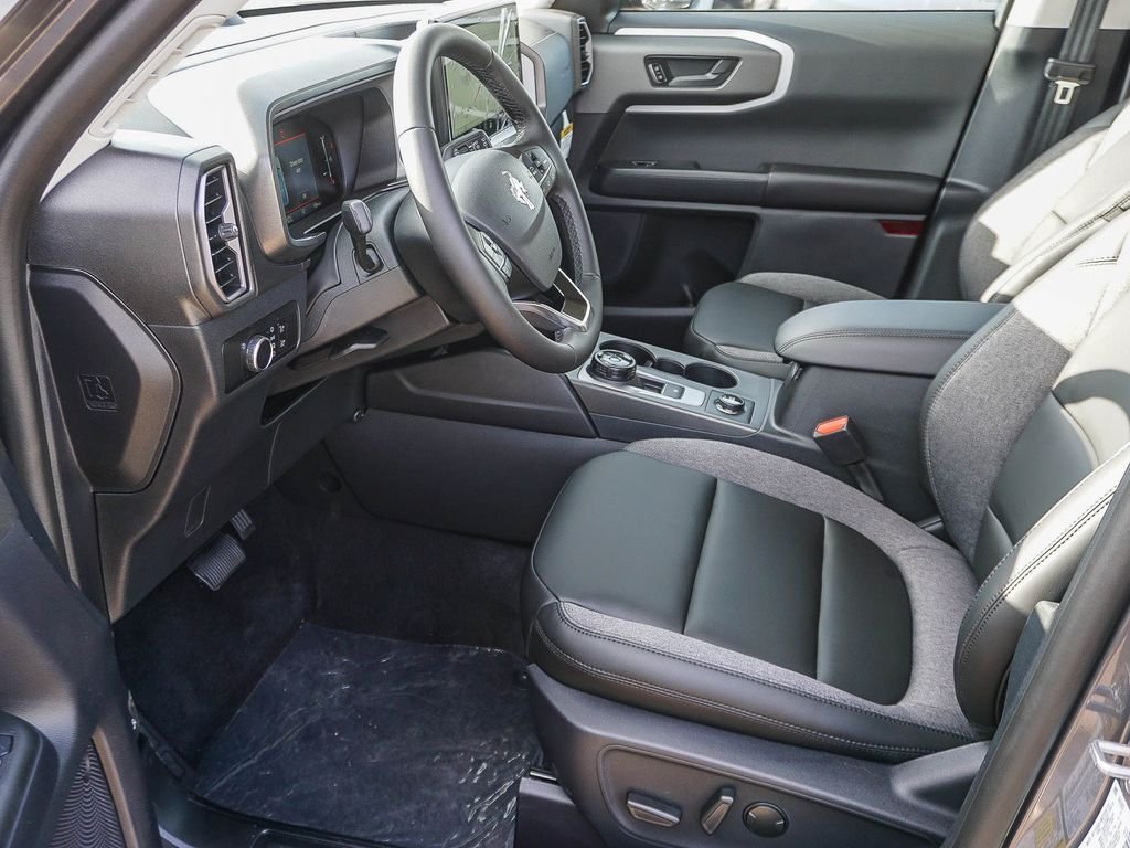 New 2026 Carbonized Gray Metallic Ford Big Bend image 17
