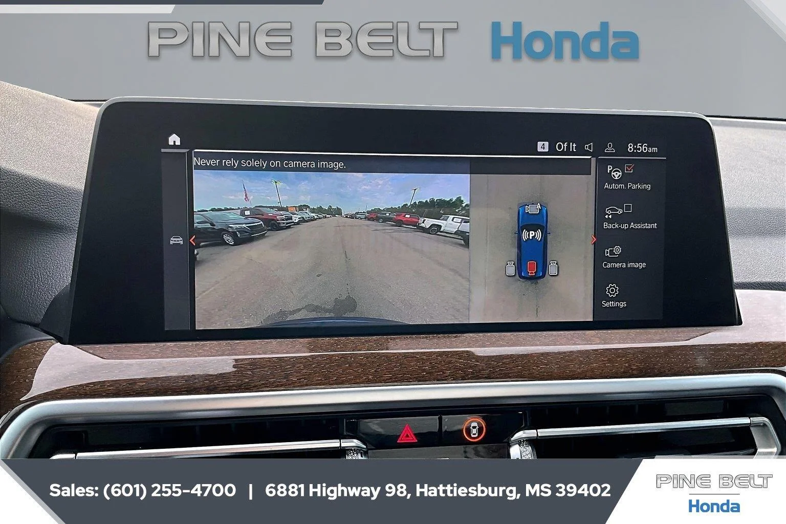 Used 2024 Phytonic Blue Metallic BMW sDrive30i image 15