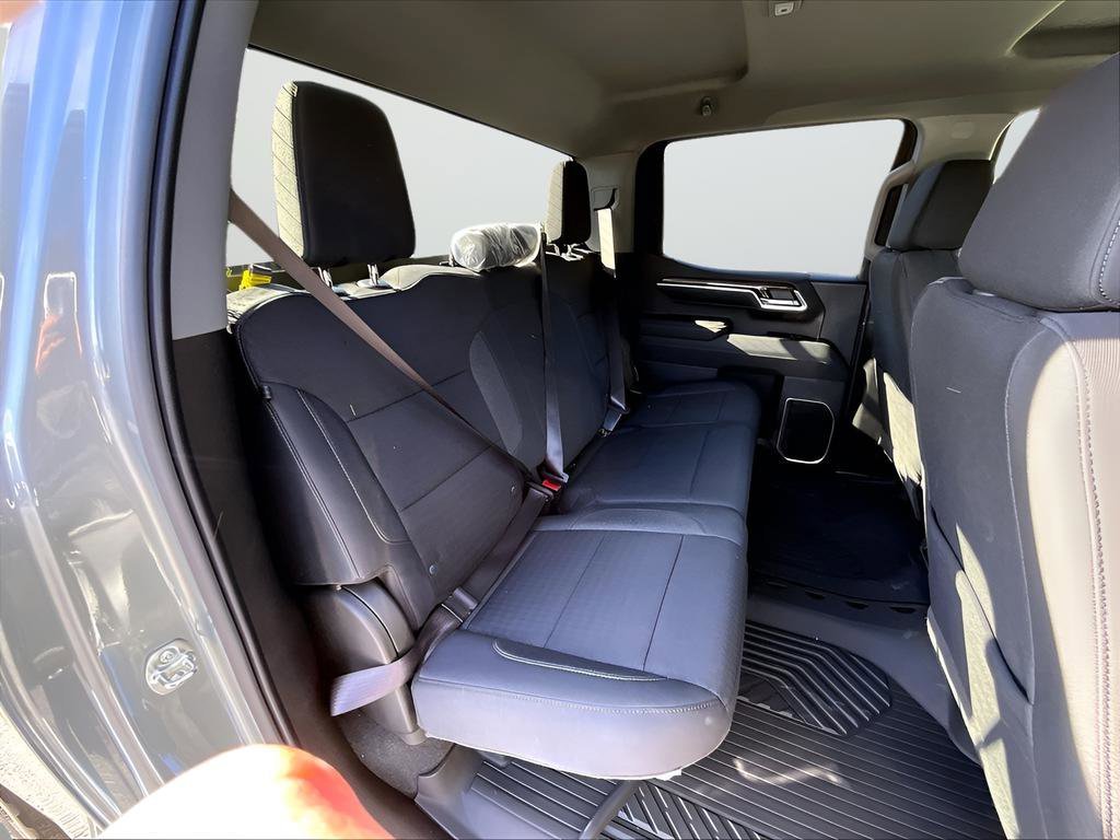 New 2026 Chevrolet Silverado 1500 LT 4D Crew Cab