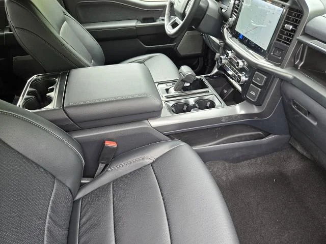 New 2026 Agate Black Metallic Ford Lariat® image 29