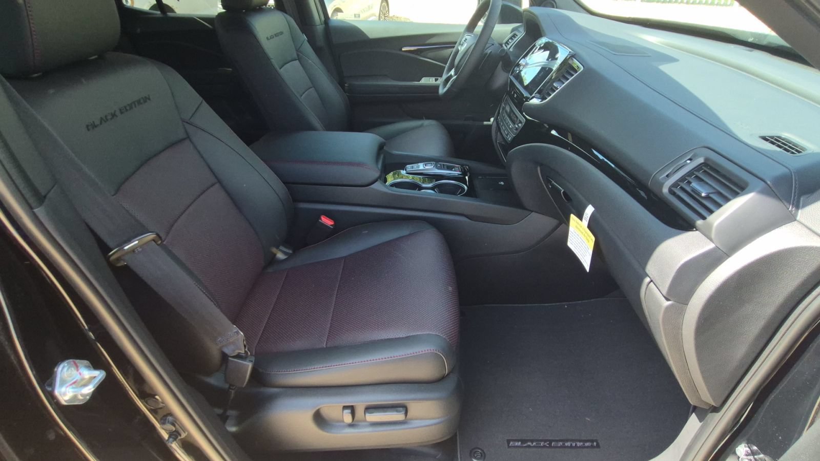 2026 Honda Ridgeline Black Edition - Photo 31