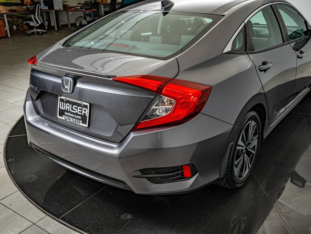 Used 2017 Gray Honda EX-L image 16