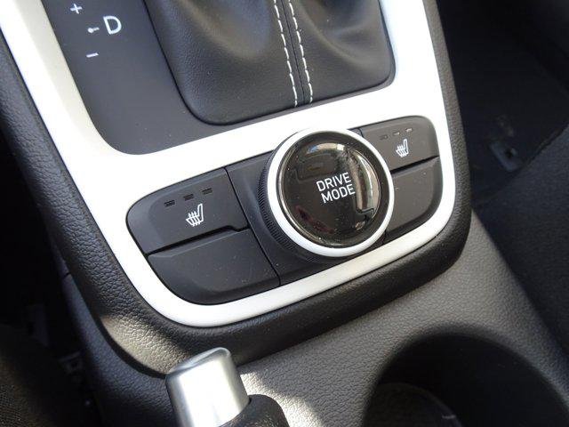 New 2026 White Hyundai SEL w/Two-Tone Roof image 14