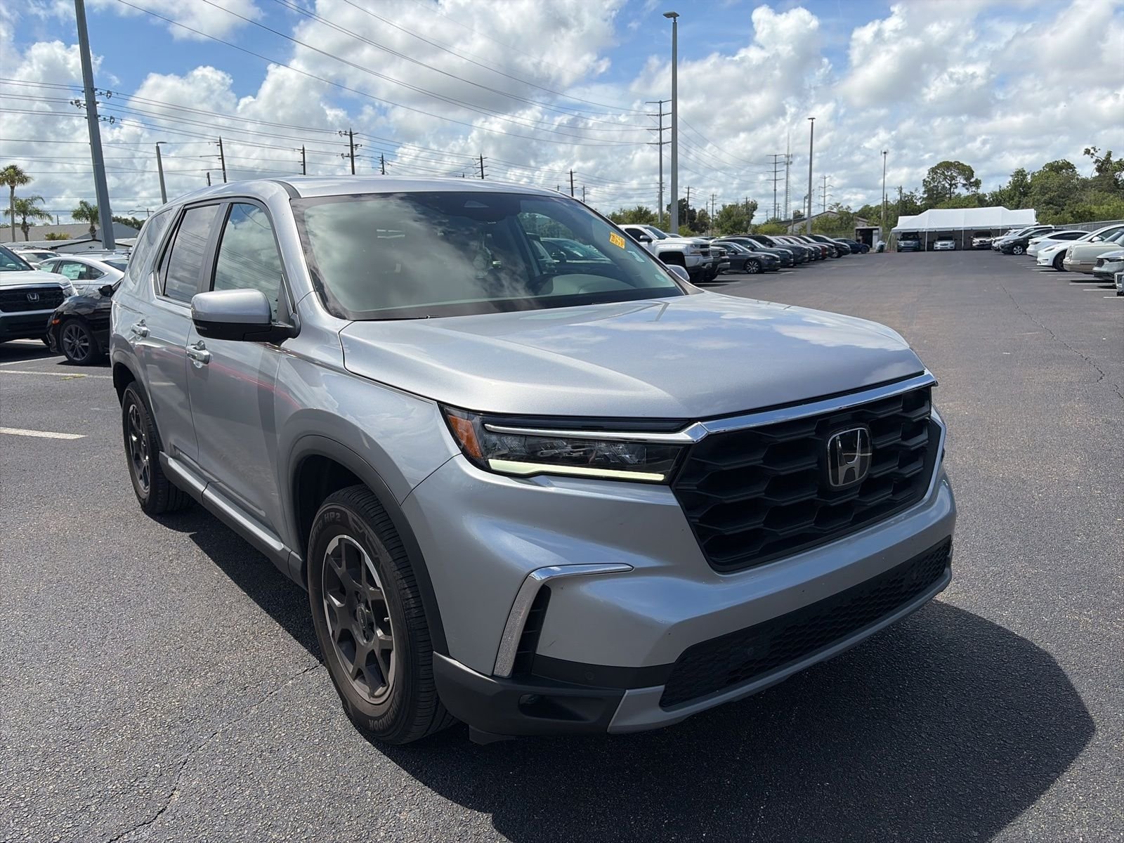 2025 Honda Pilot EX-L 2WD's photo