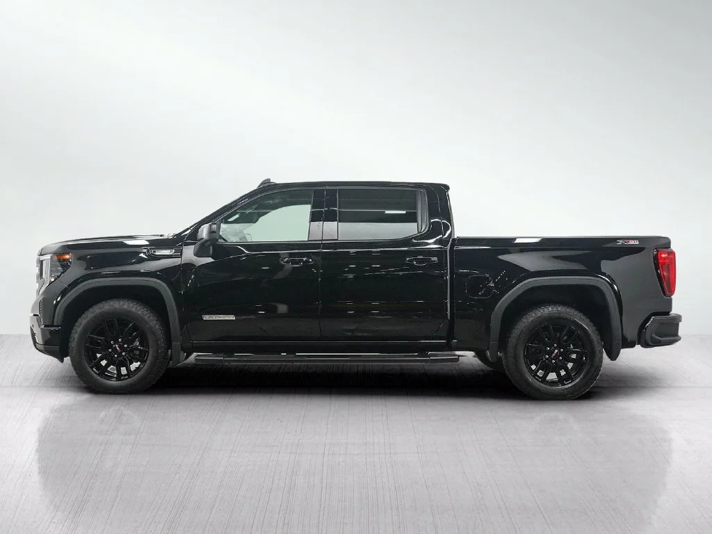 Used 2026 GMC Sierra 1500 Elevation with VIN 1GTUUCE88TZ161797 for sale in Roseville, Minnesota