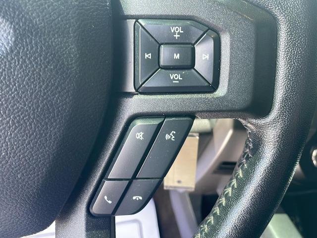 Certified Used 2020 Oxford White Ford XLT image 48