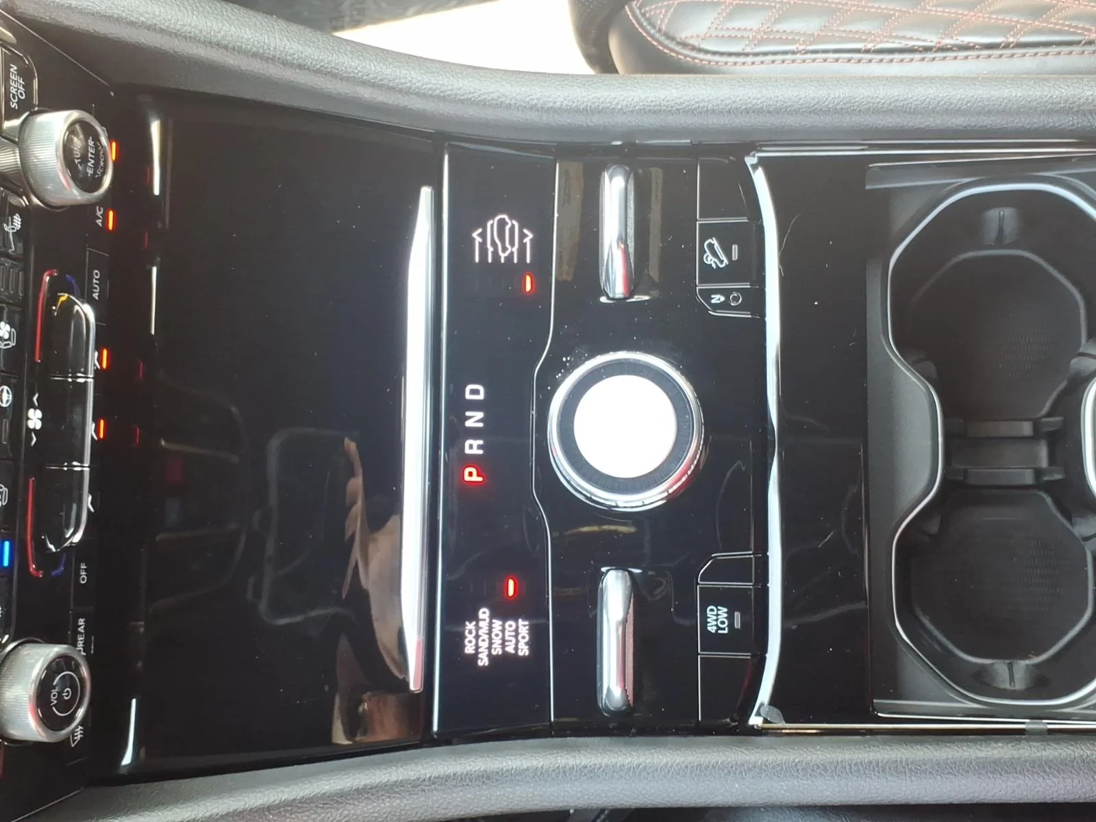 Used 2022 Gray Metallic Jeep Summit image 21