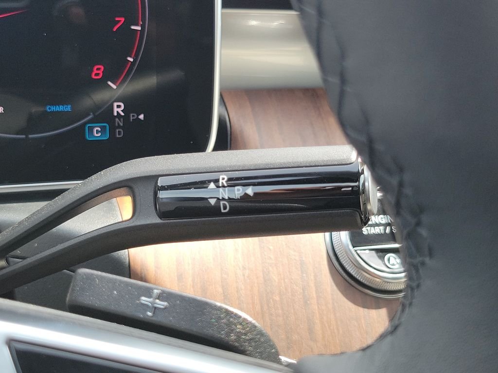 New 2026 Twilight Blue Metallic Mercedes-Benz C 300 image 27