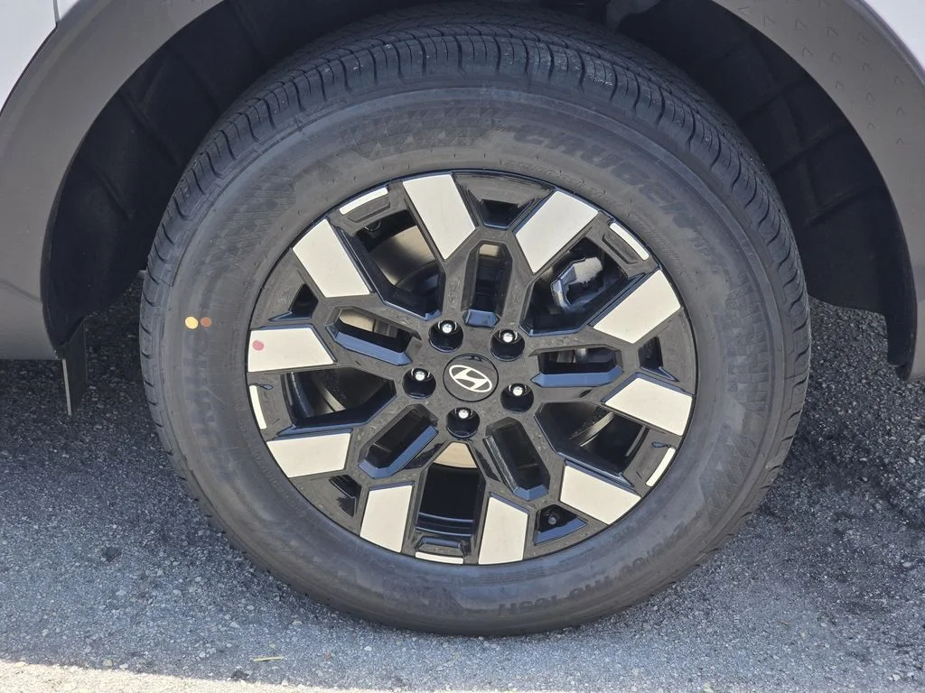 New 2026 White Hyundai SEL image 5