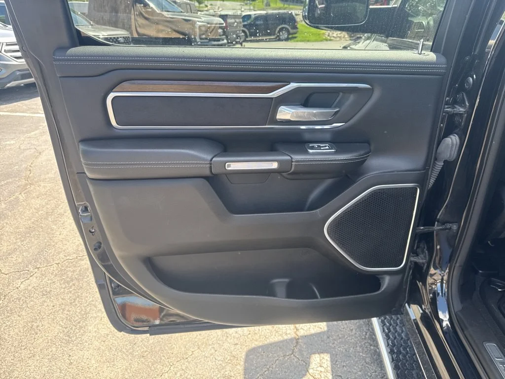 Used 2022 Black Ram Laramie image 31