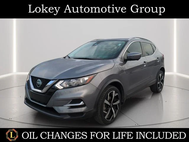 Used 2020 Gray Nissan SL image 1