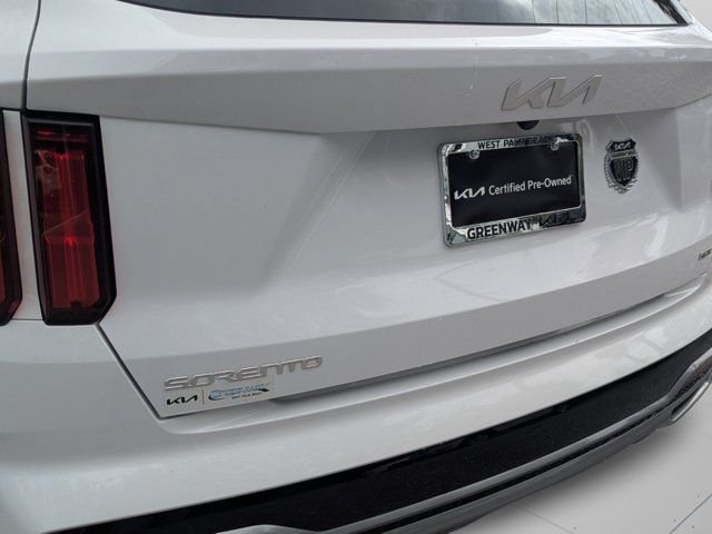 Certified Used 2023 White Kia SX image 42