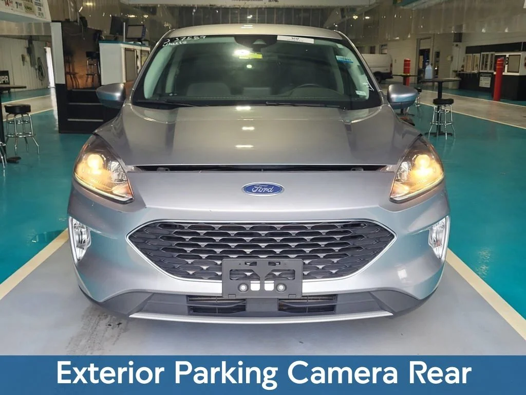 Certified Used 2022 Silver Ford SEL image 7