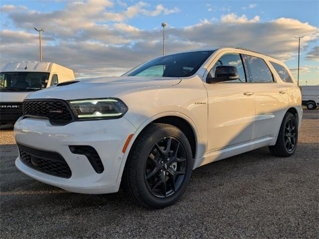 New 2026 White Knuckle Clear-Coat Exterior Paint Dodge GT Plus HEMI V8 image 10