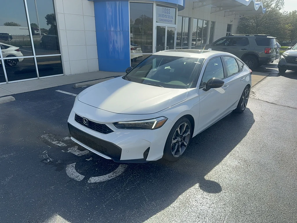 2026 Honda Civic Hatchback Hybrid Sport Touring, photo 4 of 12