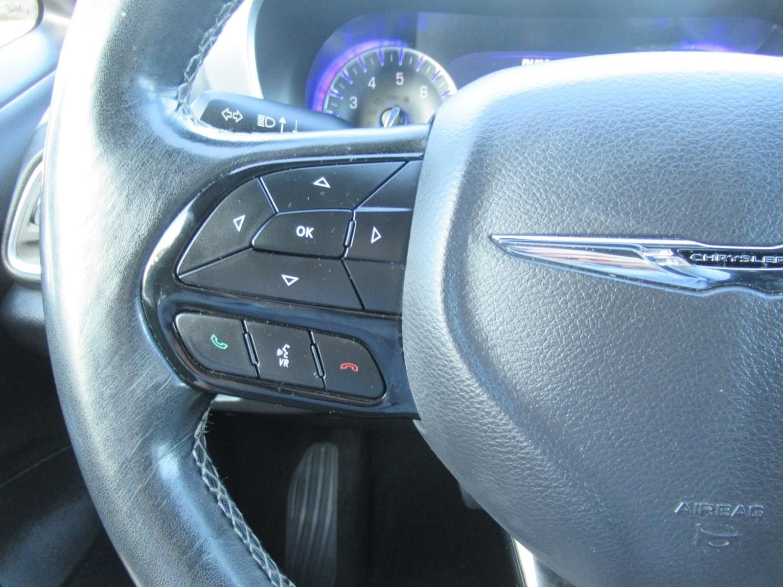 Used 2019 Gray Chrysler Touring Plus image 27